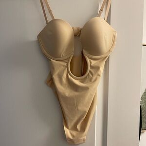 SKIMS Deep Plunge Shapewear